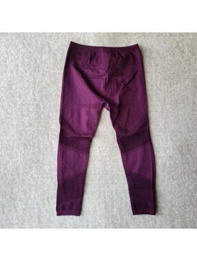 Amazon Seamless Compression Legging Womens Small Purple Hi Rise Ankle Gym
